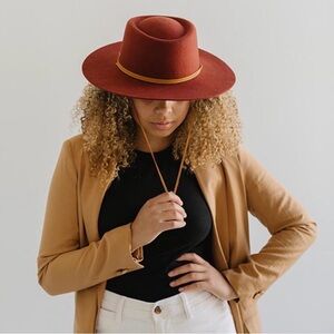 GIGI PIP''s Wren Flat Brim Telescope Crown Hat - Rusty Red